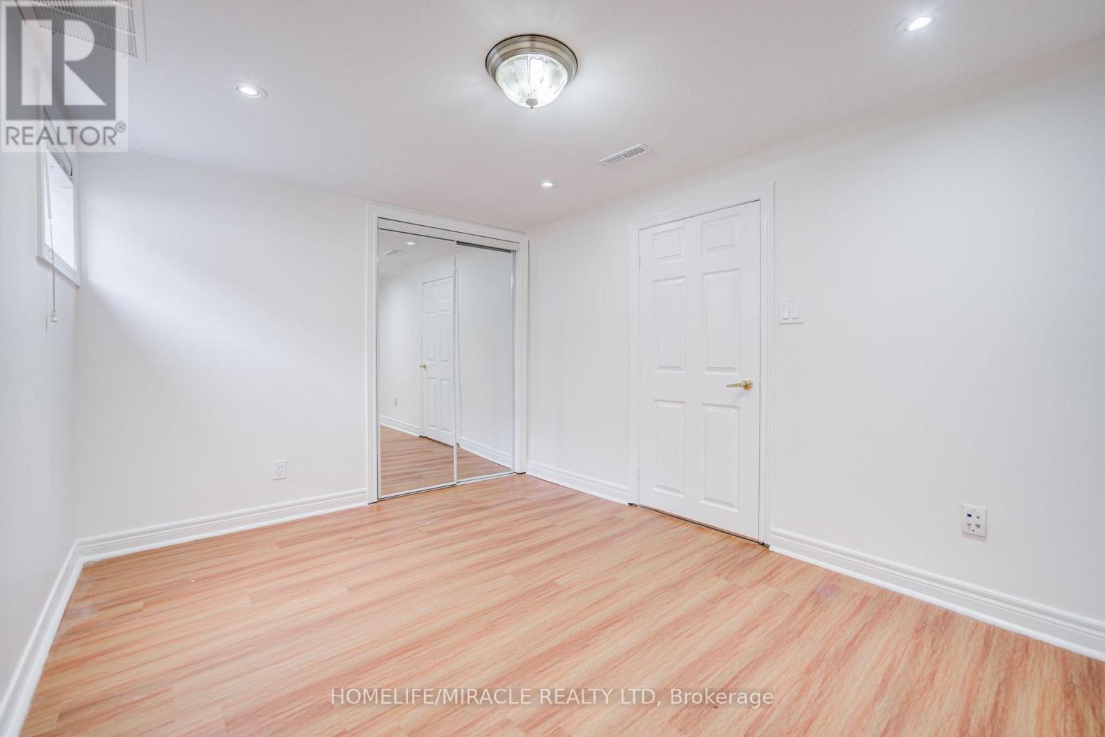 3367 The Credit Wood, Mississauga, Ontario  L5C 2J9 - Photo 33 - W13665214