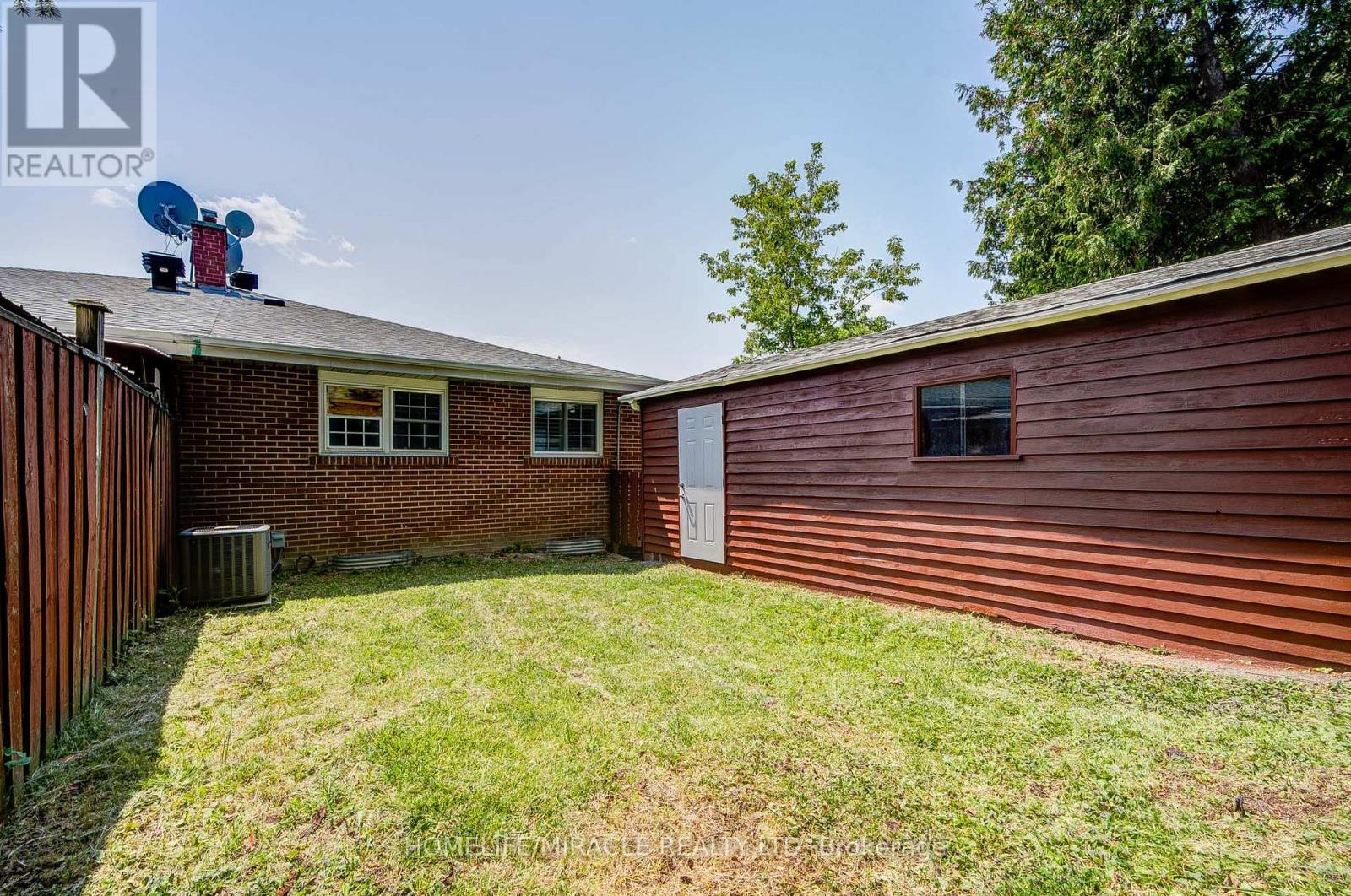 3367 The Credit Wood, Mississauga, Ontario  L5C 2J9 - Photo 39 - W13665214