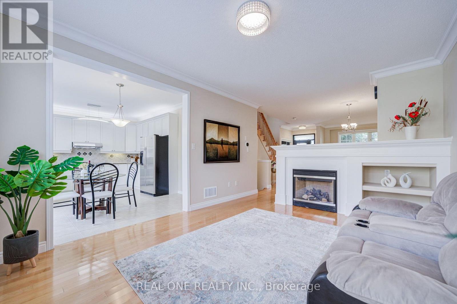 739 Philbrook Drive, Milton, Ontario L9T 0E9 - Photo 13 - W13665232