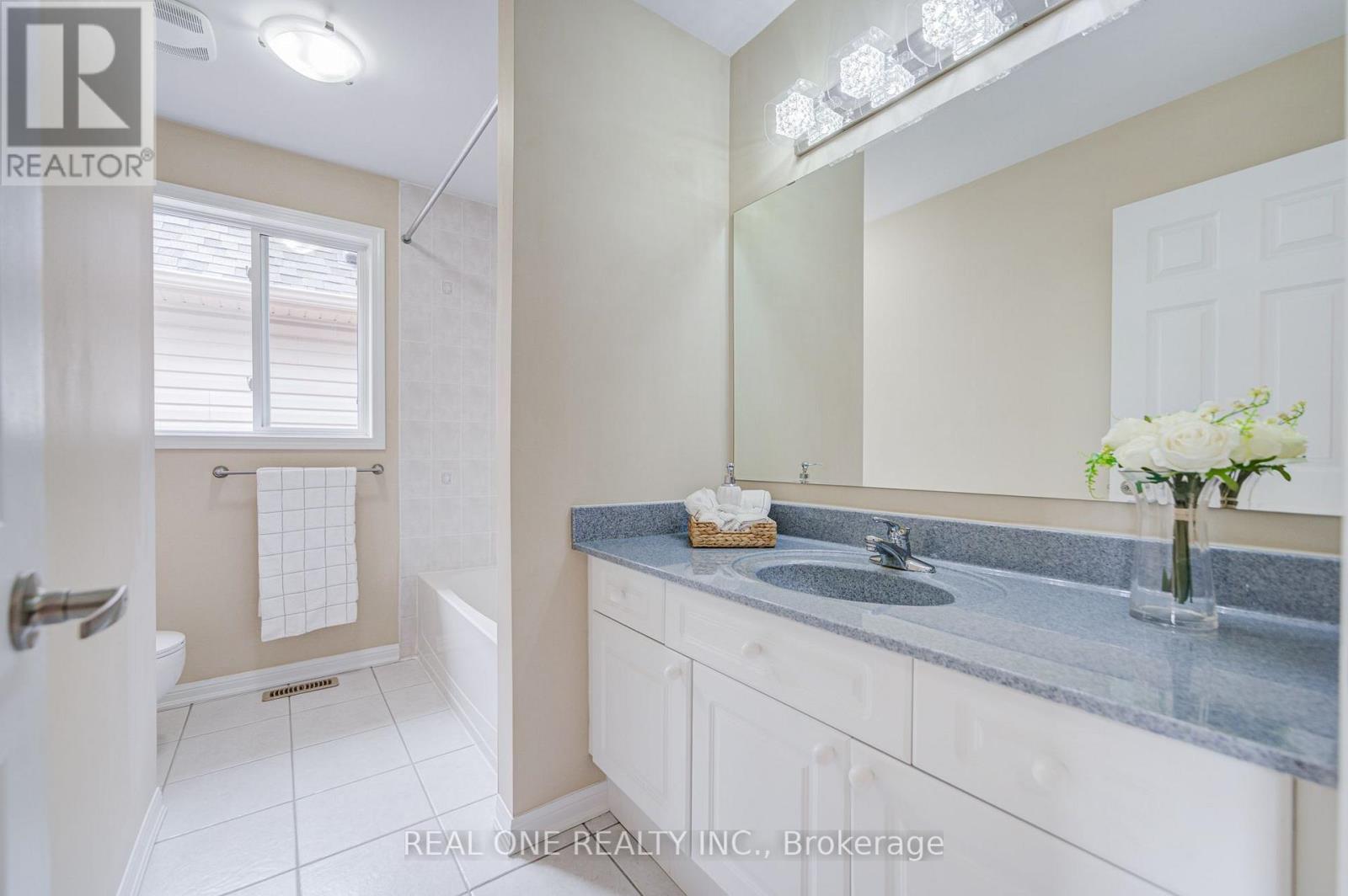 739 Philbrook Drive, Milton, Ontario L9T 0E9 - Photo 36 - W13665232