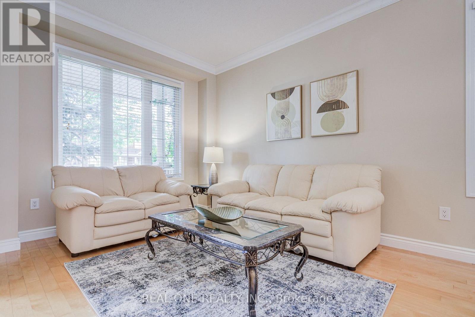 739 Philbrook Drive, Milton, Ontario L9T 0E9 - Photo 8 - W13665232