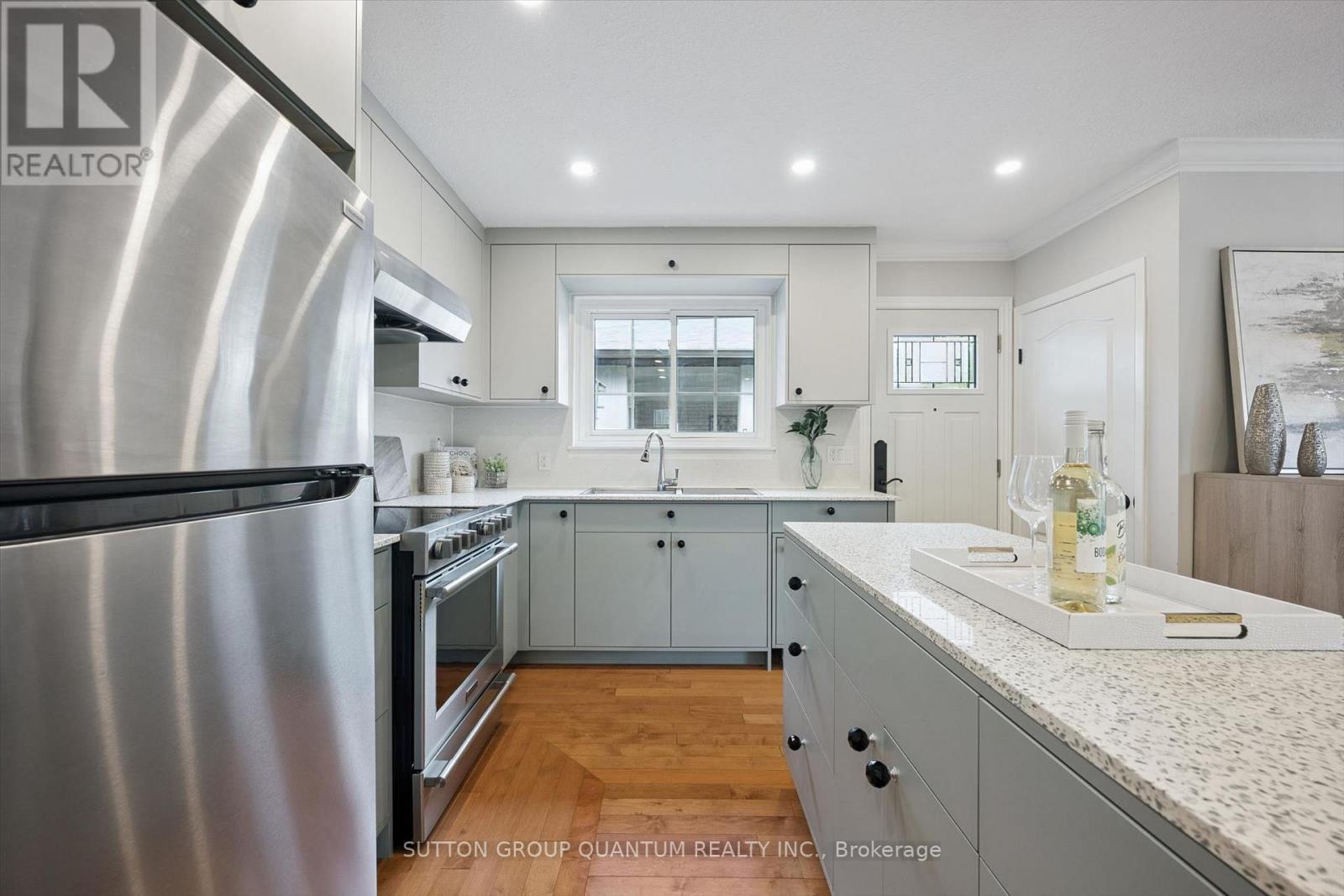 1027 Argus Drive, Mississauga, Ontario  L4Y 2L9 - Photo 14 - W13665254