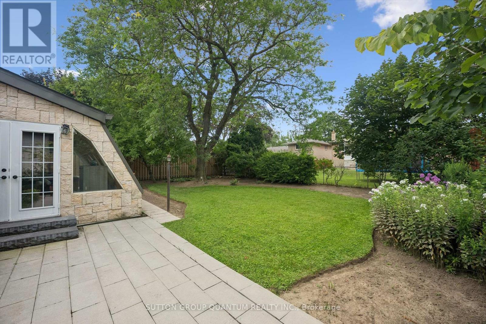 1027 Argus Drive, Mississauga, Ontario  L4Y 2L9 - Photo 38 - W13665254