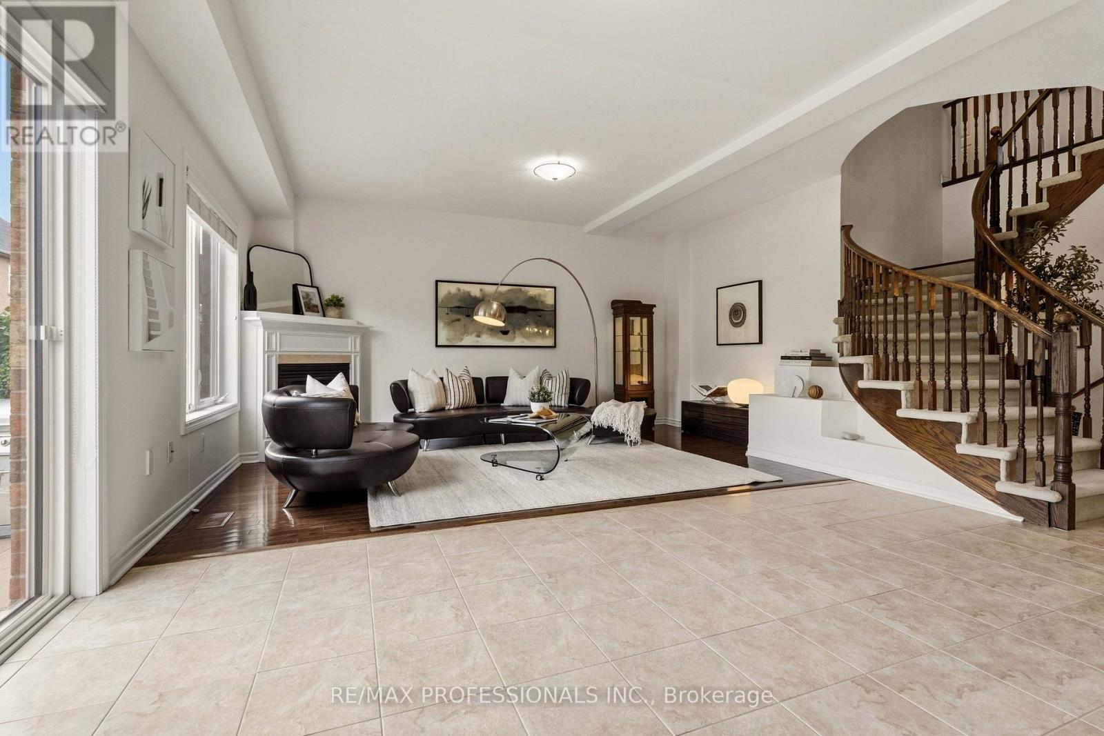 7 Iverson Drive, Brampton, Ontario  L6X 0P4 - Photo 13 - W13665266