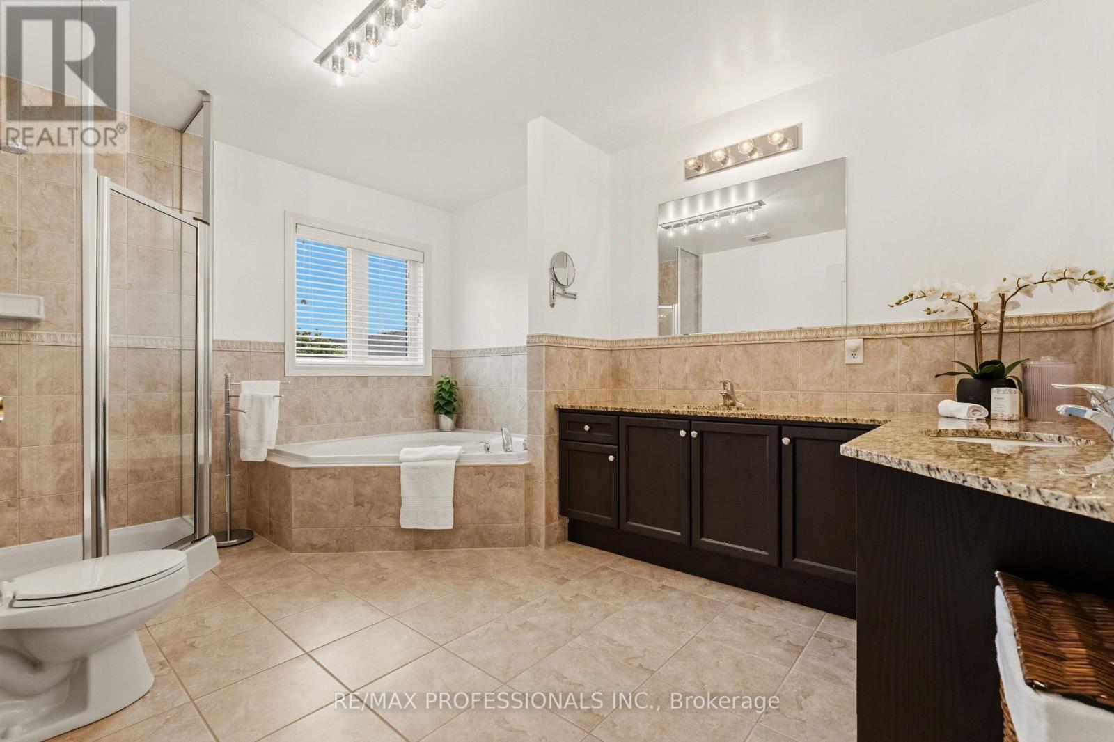 7 Iverson Drive, Brampton, Ontario  L6X 0P4 - Photo 30 - W13665266