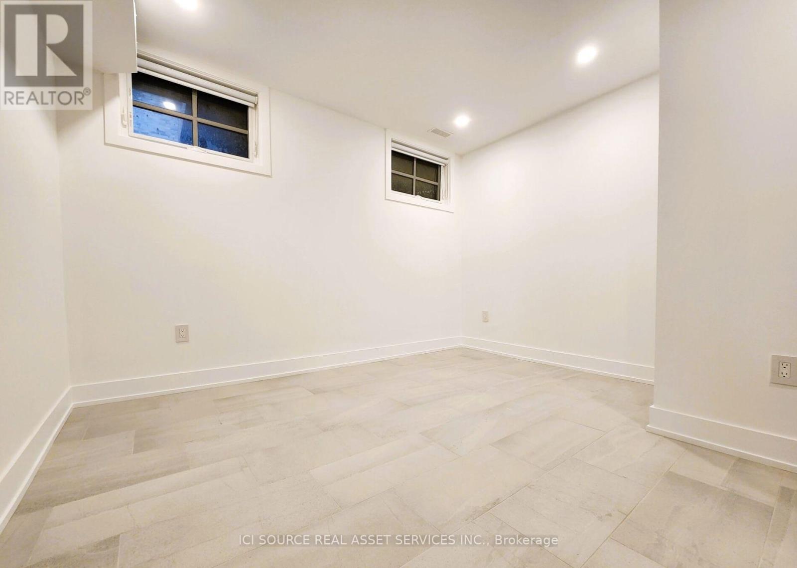 Lower Unit (Unit #1) - 95 Hallam Street, Toronto, Ontario  M6H 1W7 - Photo 7 - W13665300