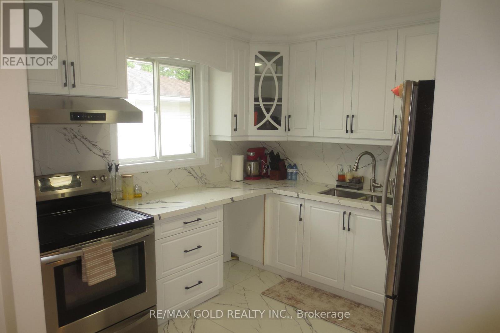 54 Bakersfield Drive, Cambridge, Ontario  N1R 6X6 - Photo 7 - X13665220