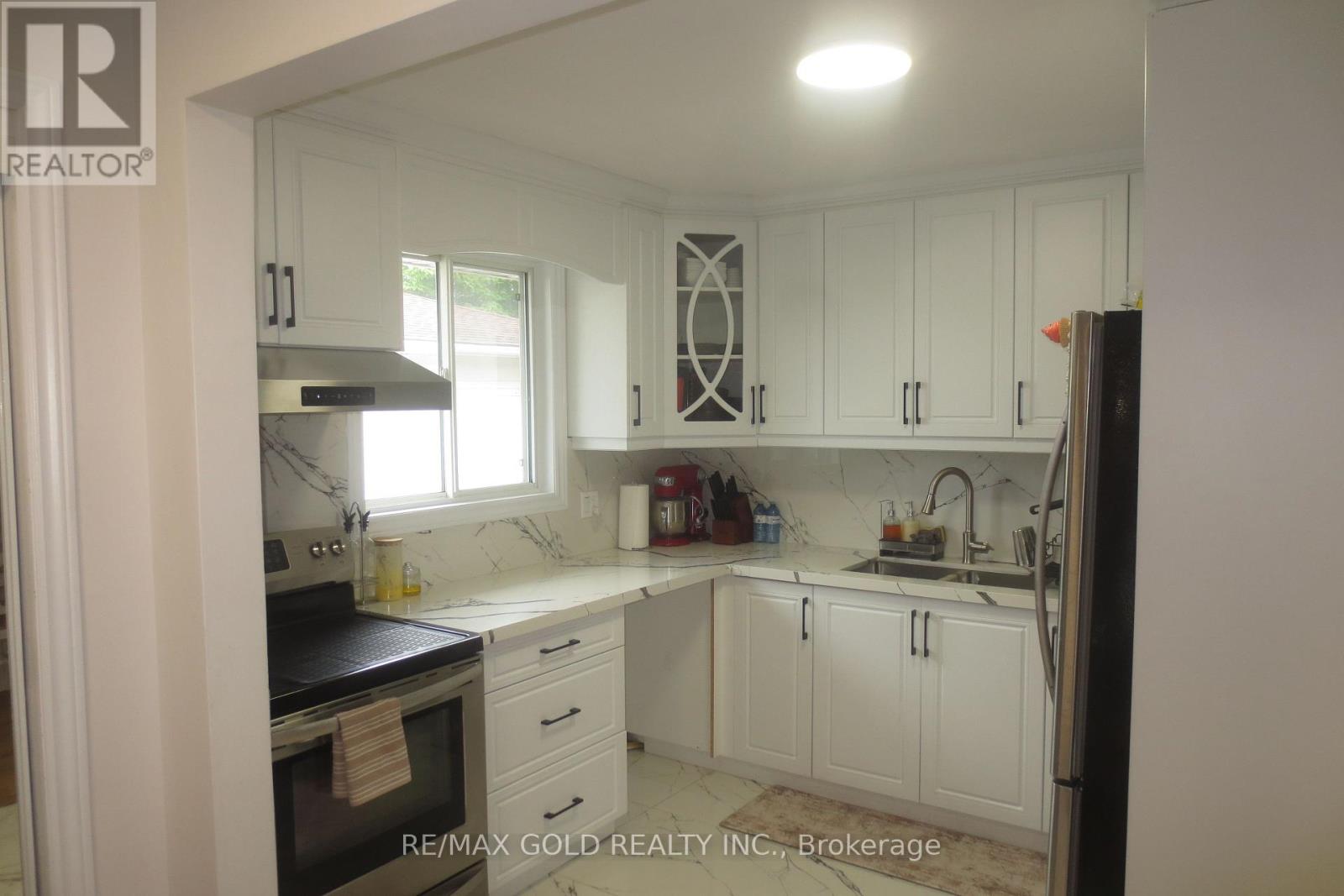 54 Bakersfield Drive, Cambridge, Ontario  N1R 6X6 - Photo 8 - X13665220