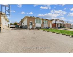 54 BAKERSFIELD DRIVE, Cambridge, Ontario