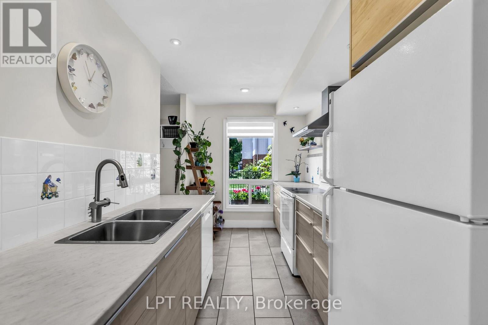 # 70 - 49 Rhonda Road, Guelph, Ontario  N1H 7A4 - Photo 45 - X13665250