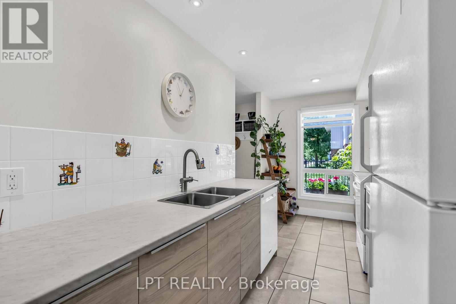 # 70 - 49 Rhonda Road, Guelph, Ontario  N1H 7A4 - Photo 46 - X13665250