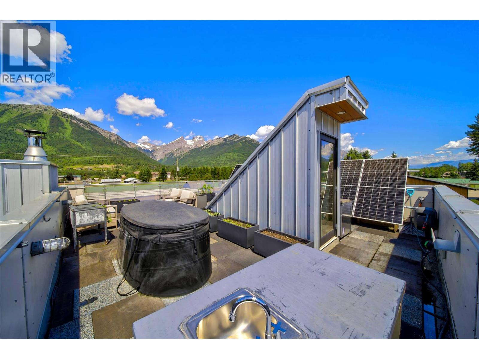1502 2nd Avenue, Fernie, British Columbia  V0B 1M0 - Photo 47 - 10391917