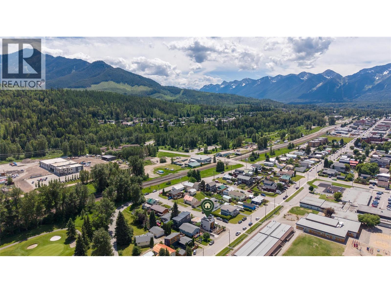 1502 2nd Avenue, Fernie, British Columbia  V0B 1M0 - Photo 74 - 10391917