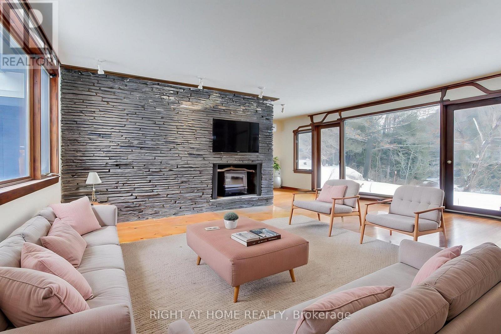 115 Valley Road, Vaughan, Ontario L0J 1C0 - Photo 7 - N13144582