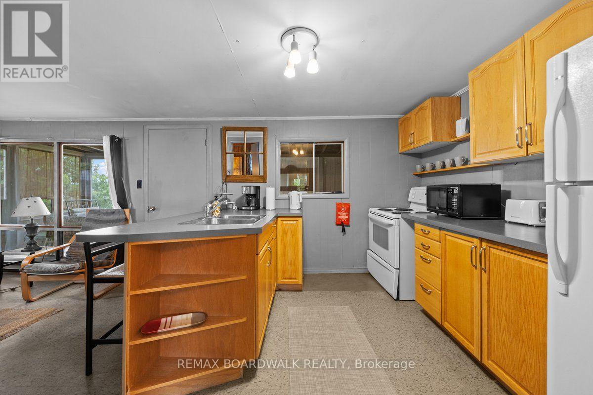 119 Oakel Street, Leeds And The Thousand Islands, Ontario  K0E 0A6 - Photo 35 - X13146908