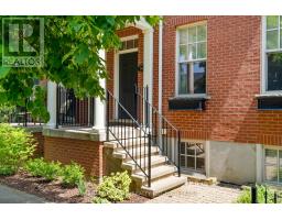 96 GARRISON VILLAGE DRIVE, Niagara-on-the-Lake, Ontario