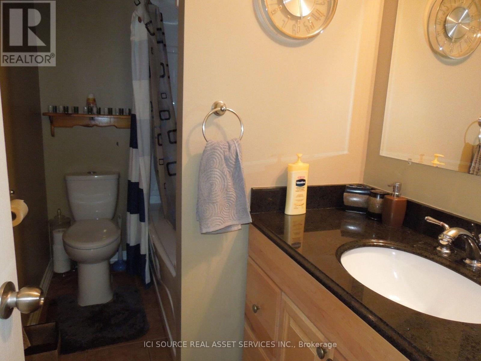 129 Ormond Drive, Oshawa, Ontario  L1G 6T3 - Photo 11 - E13665346