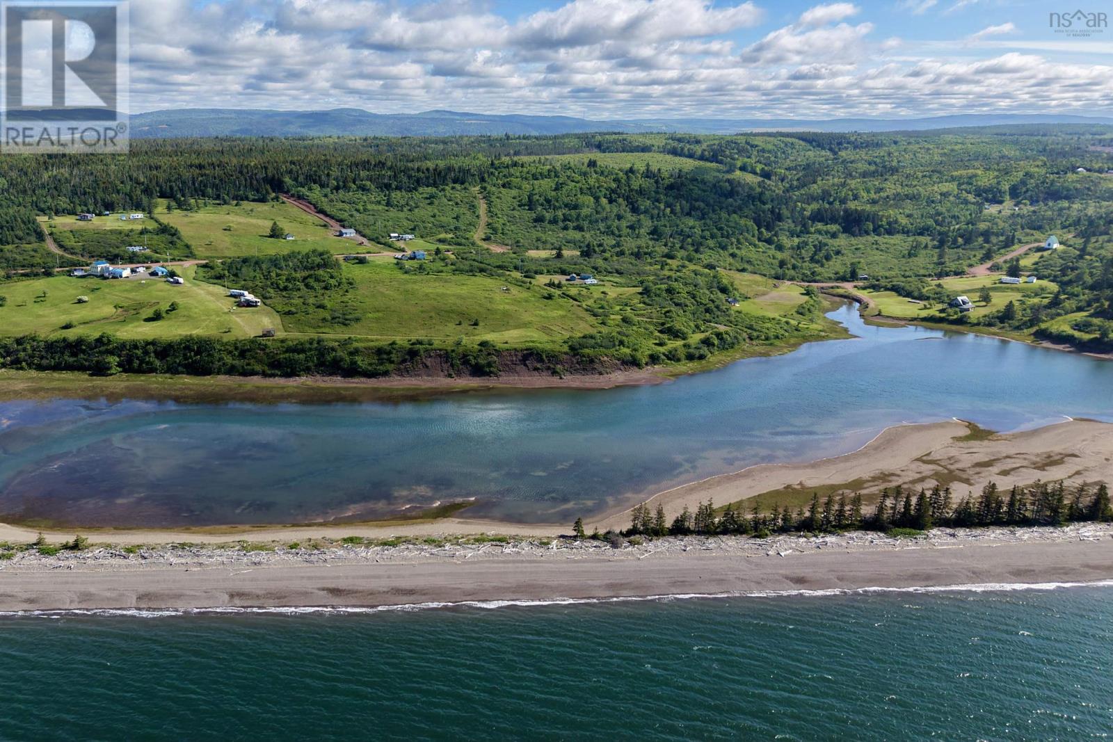 892 West Bay Road, West Bay, Nova Scotia  B0M 1S0 - Photo 9 - 202615976