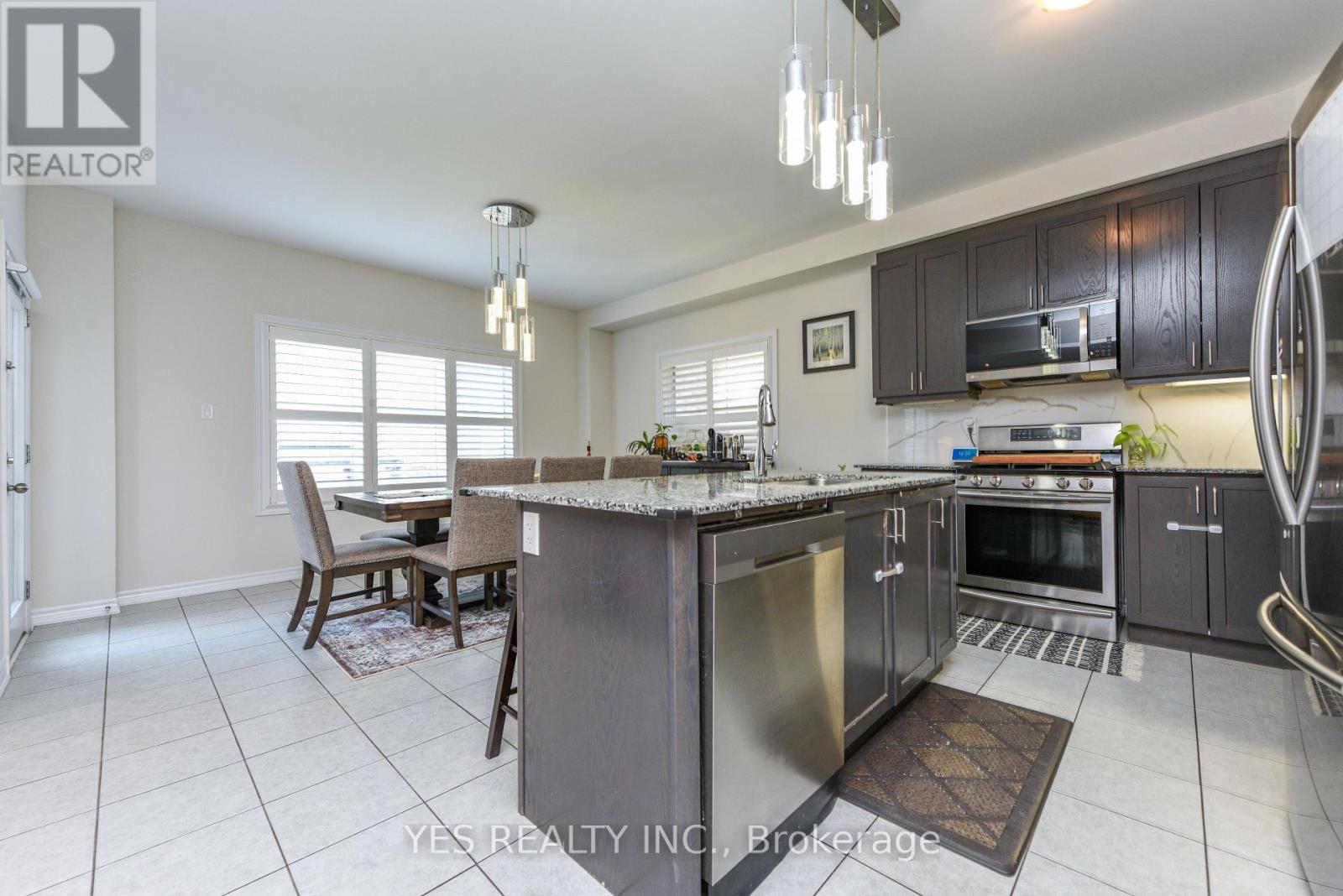 10 Masken Circle, Brampton, Ontario  L7A 4J2 - Photo 10 - W13665360