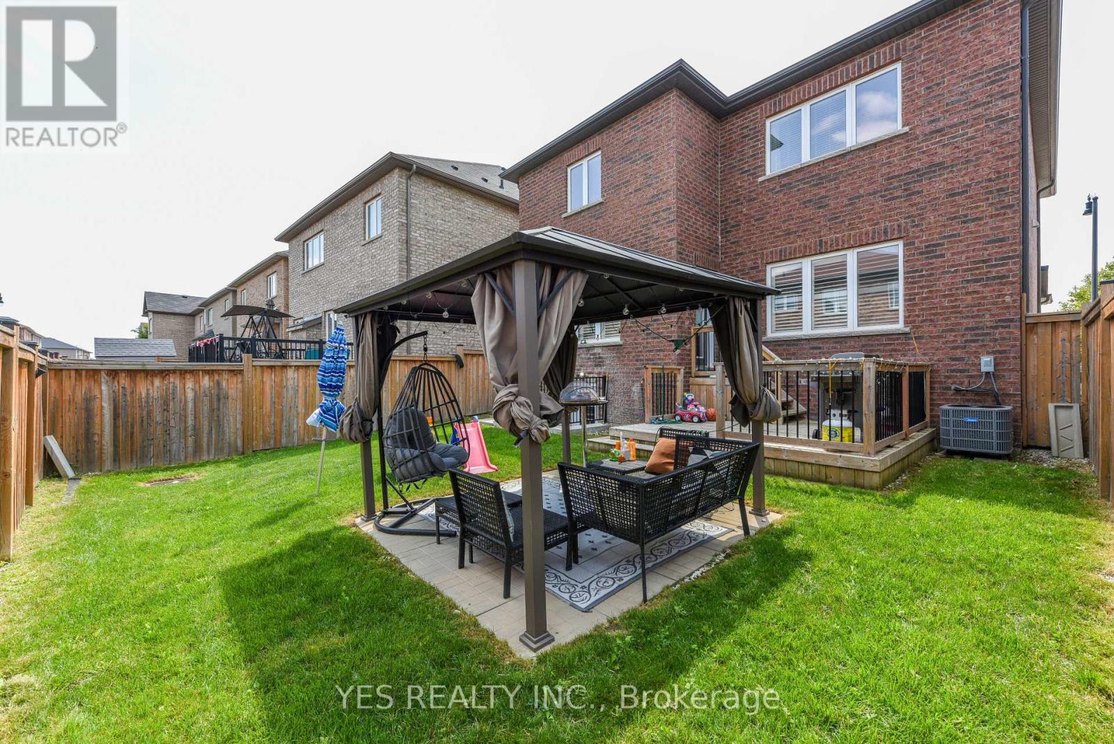 10 Masken Circle, Brampton, Ontario  L7A 4J2 - Photo 48 - W13665360