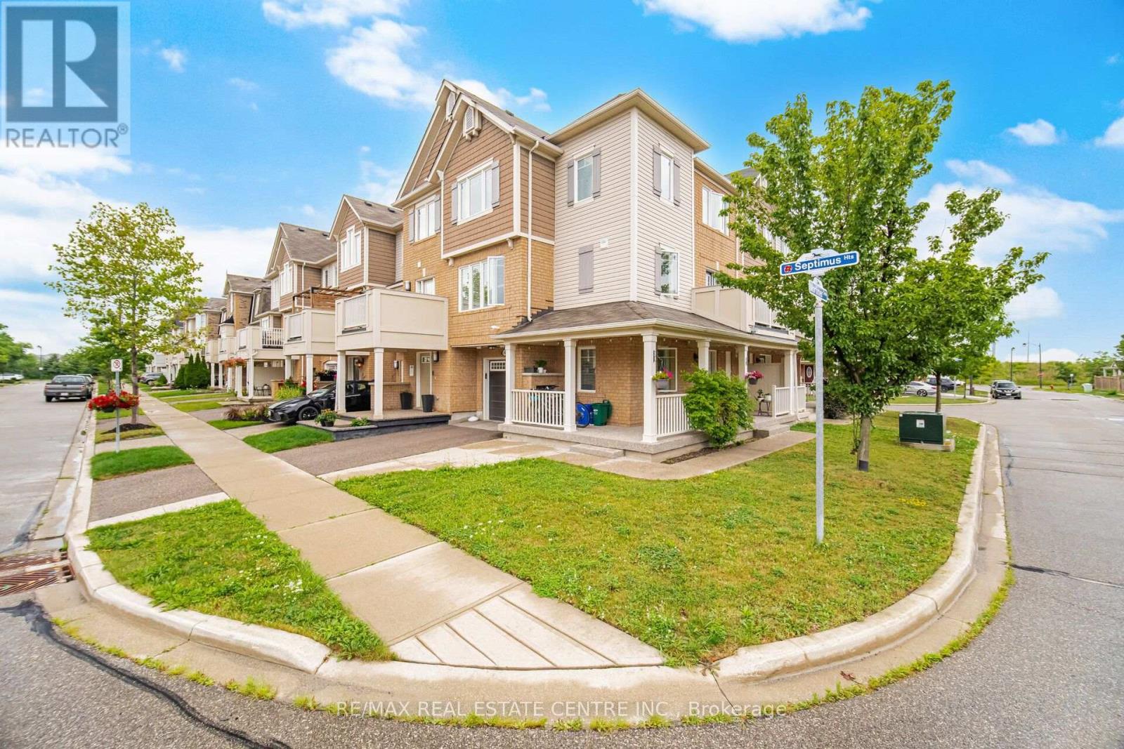 254 SEPTIMUS HEIGHTS, Milton, Ontario