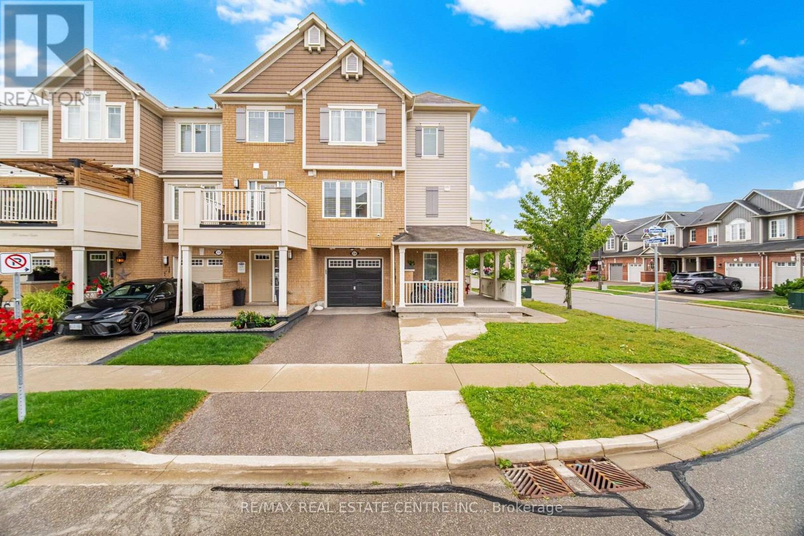 254 Septimus Heights, Milton, Ontario  L9T 8N6 - Photo 2 - W13665368