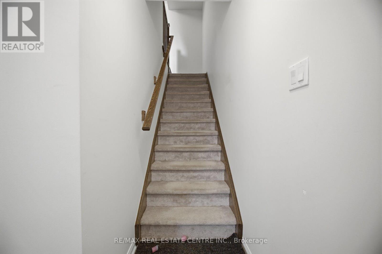 254 Septimus Heights, Milton, Ontario  L9T 8N6 - Photo 8 - W13665368