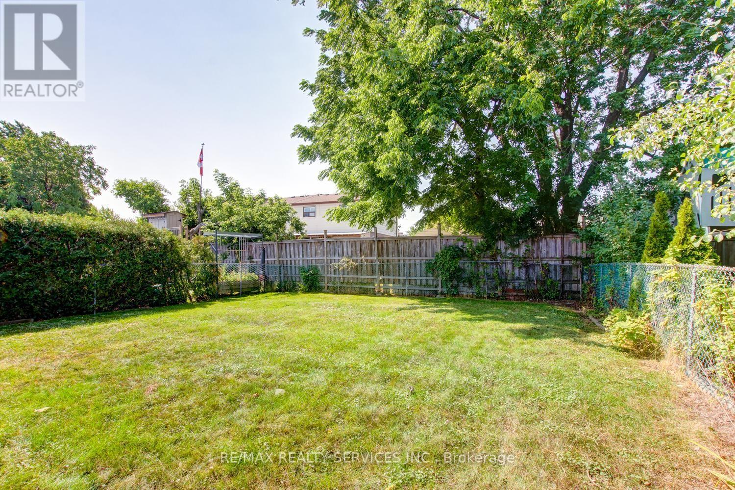 21 Finchgate Boulevard, Brampton, Ontario L6T 3H7 - Photo 38 - W13665386
