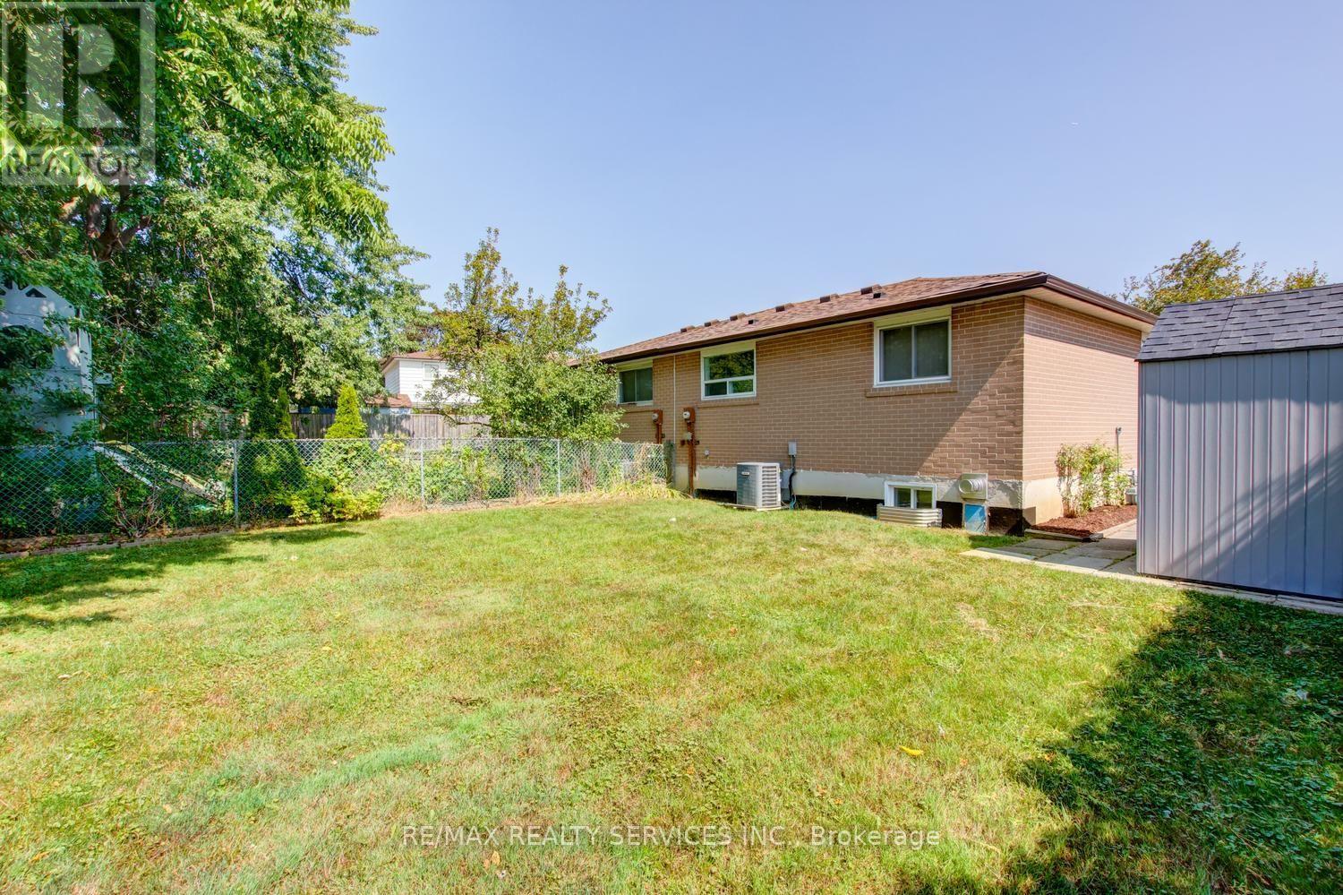 21 Finchgate Boulevard, Brampton, Ontario L6T 3H7 - Photo 42 - W13665386