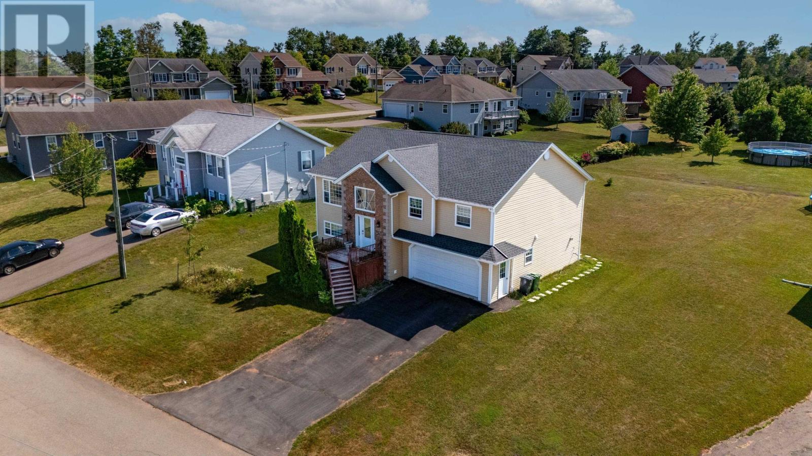 48 Picton Beete Crescent, Stratford, Prince Edward Island C1B 0B8 - Photo 2 - 202620330