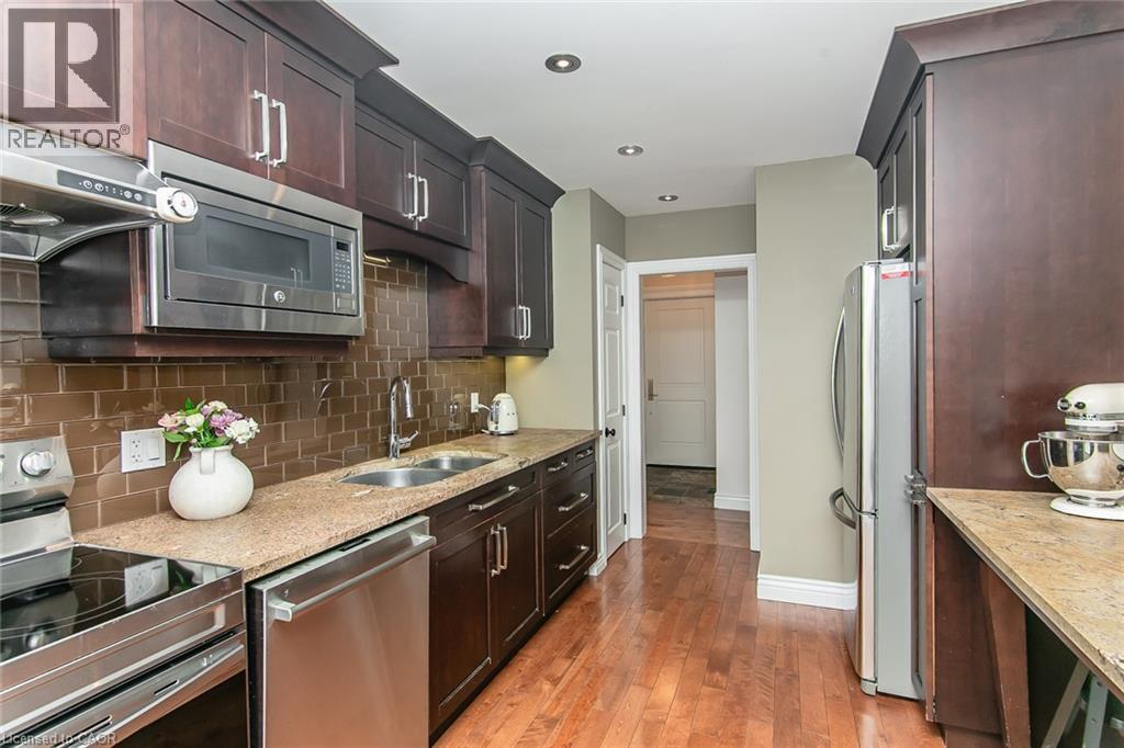 210 Dawson Street, Waterloo, Ontario  N2L 1S4 - Photo 19 - 40847465