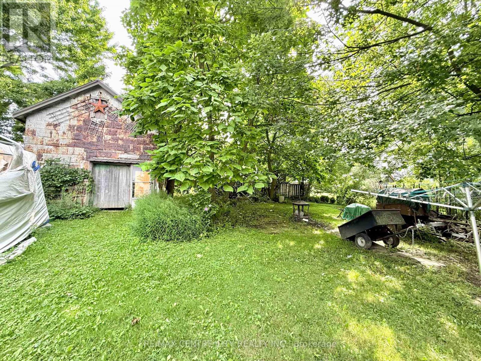 240 King Street, Lucan Biddulph, Ontario  N0M 1V0 - Photo 5 - X13665406