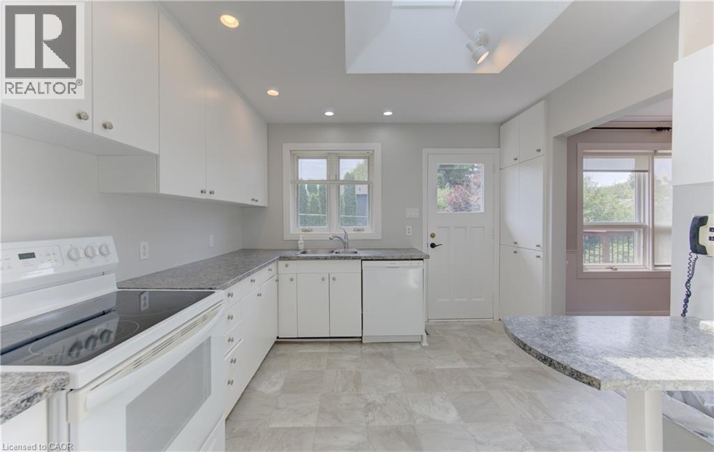 139 Trafalgar Avenue, Kitchener, Ontario  N2A 1Z5 - Photo 7 - 40844423