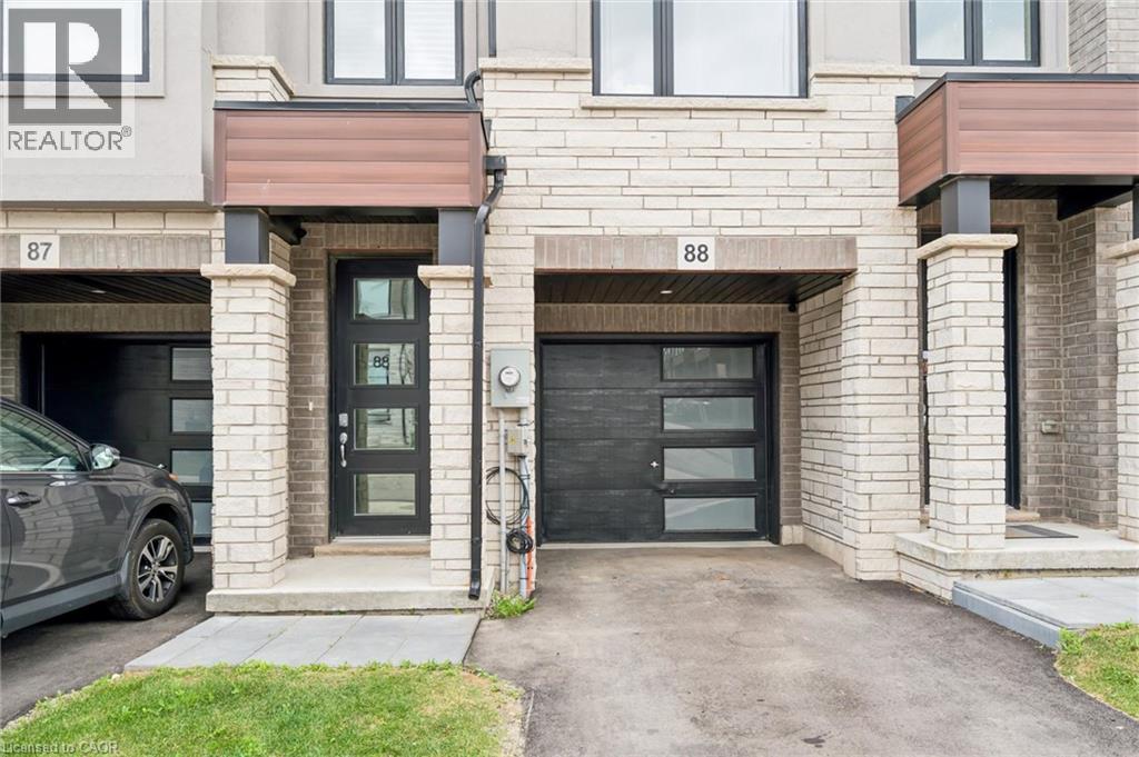 155 Equestrian Way Unit# 88, Cambridge, Ontario  N3E 0E8 - Photo 3 - 40849190