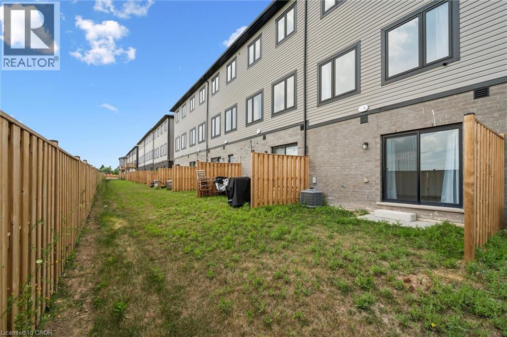 155 Equestrian Way Unit# 88, Cambridge, Ontario  N3E 0E8 - Photo 39 - 40849190
