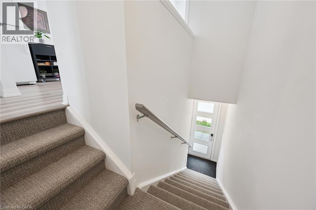 155 Equestrian Way Unit# 88, Cambridge, Ontario  N3E 0E8 - Photo 6 - 40849190