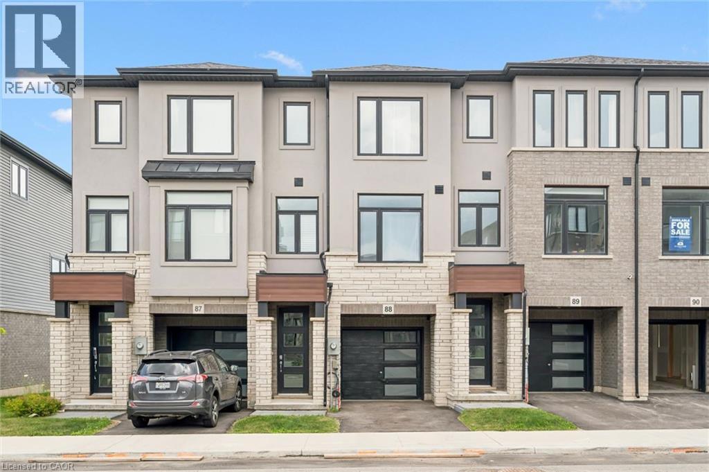 155 EQUESTRIAN Way Unit# 88, Cambridge, Ontario