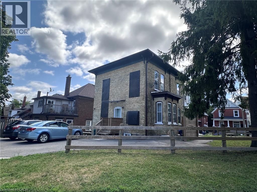 10 Shanley Street, Kitchener, Ontario  N2H 5N8 - Photo 7 - 40849475