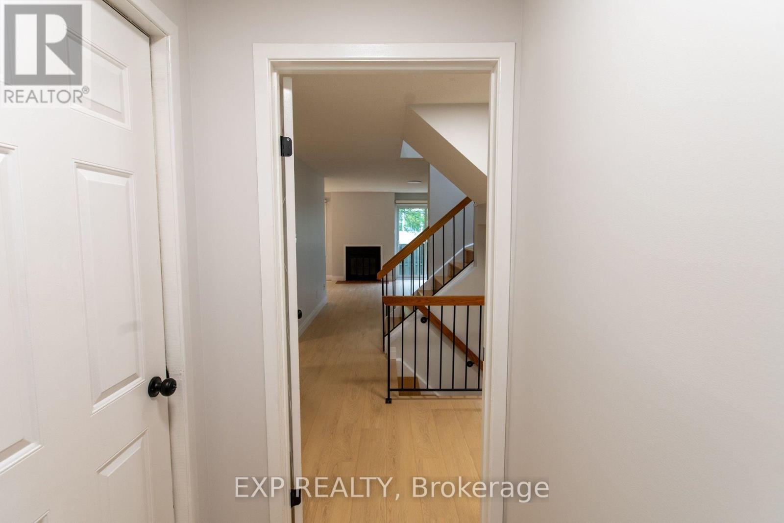 Unit 7 - 710 Coronation Avenue, Ottawa, Ontario  K1G 4G7 - Photo 2 - X13665396