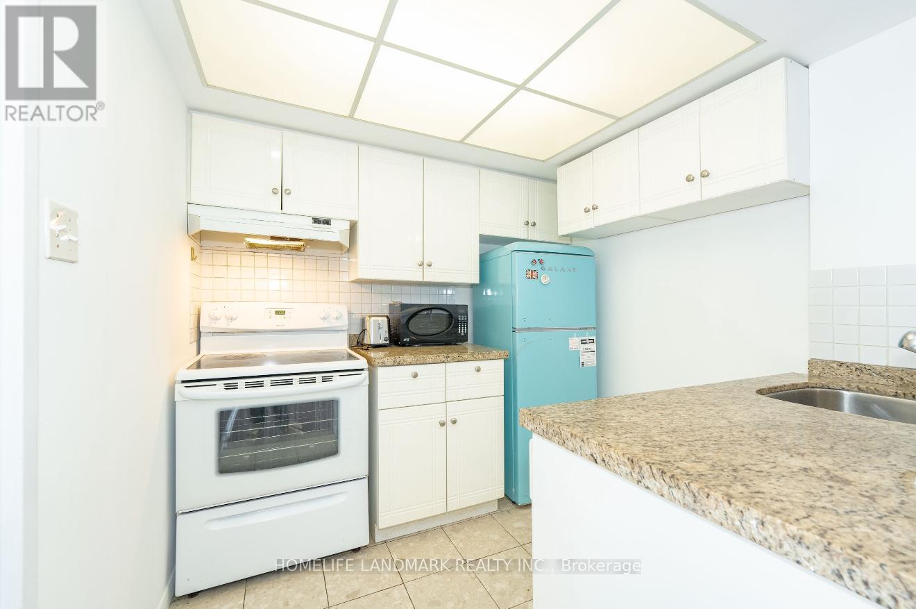 2616 - 1001 Bay Street, Toronto, Ontario  M5S 3A6 - Photo 12 - C13665416