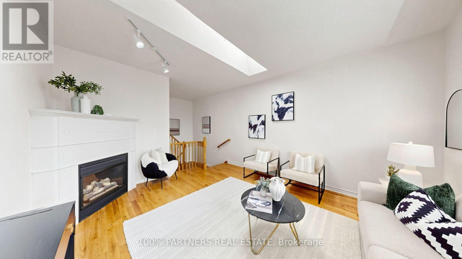 24 Cascaden Street, Toronto, Ontario  M1V 5L7 - Photo 11 - E13665398