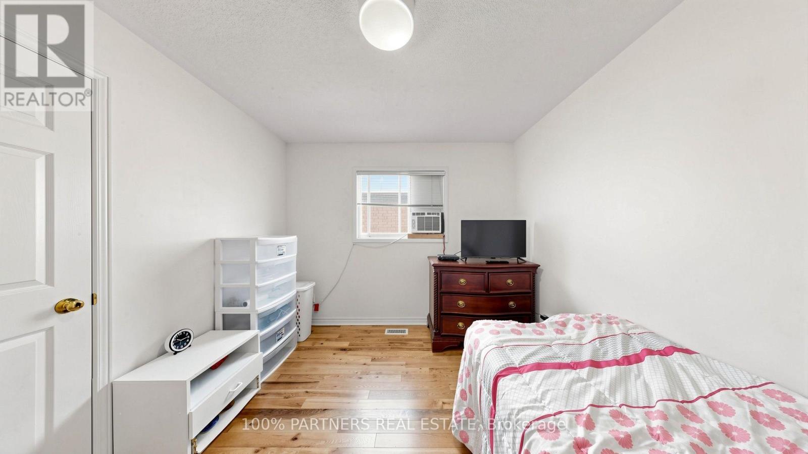 24 Cascaden Street, Toronto, Ontario  M1V 5L7 - Photo 20 - E13665398