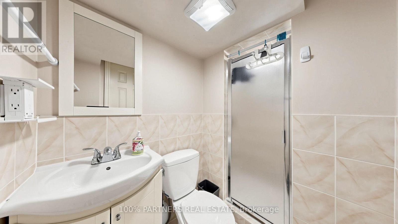 24 Cascaden Street, Toronto, Ontario  M1V 5L7 - Photo 25 - E13665398