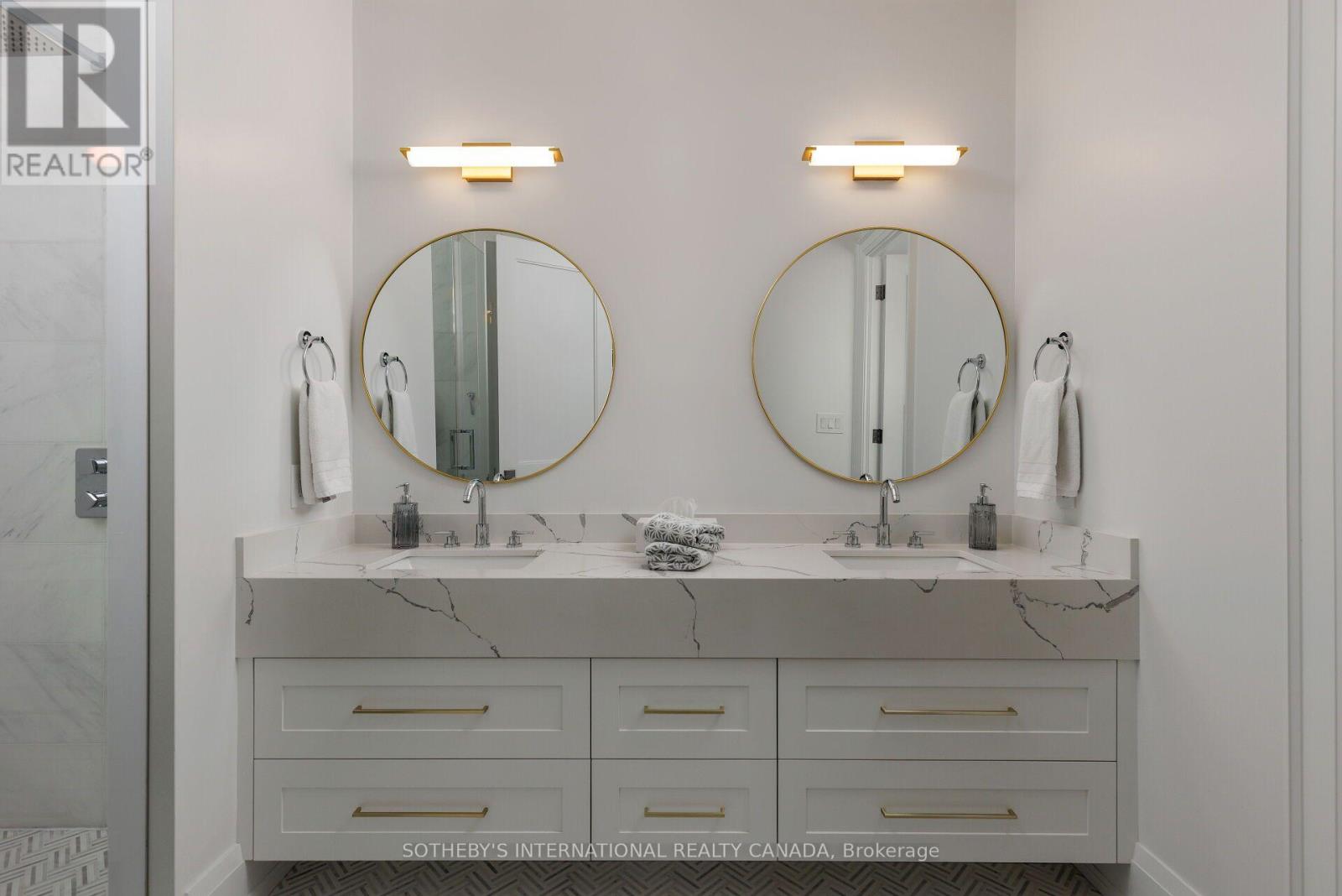 2b Fairway Road, Toronto, Ontario  M9A 5E9 - Photo 23 - W13665400