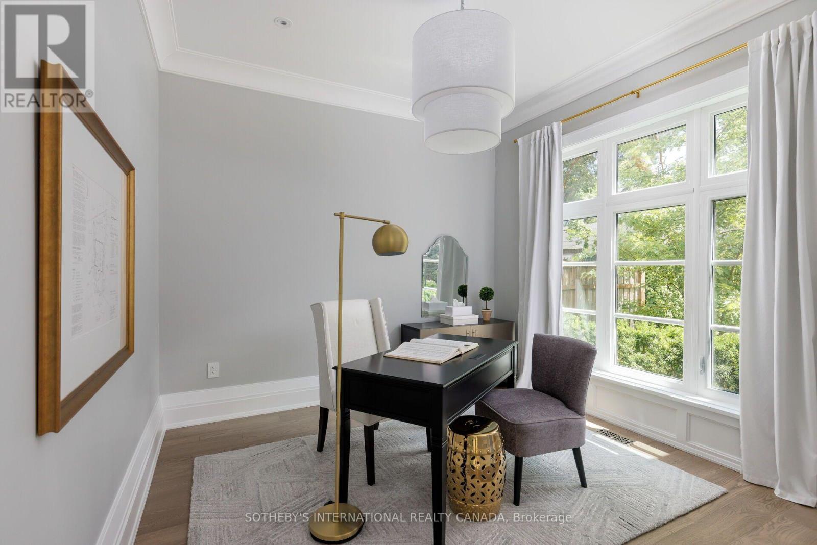 2b Fairway Road, Toronto, Ontario  M9A 5E9 - Photo 3 - W13665400