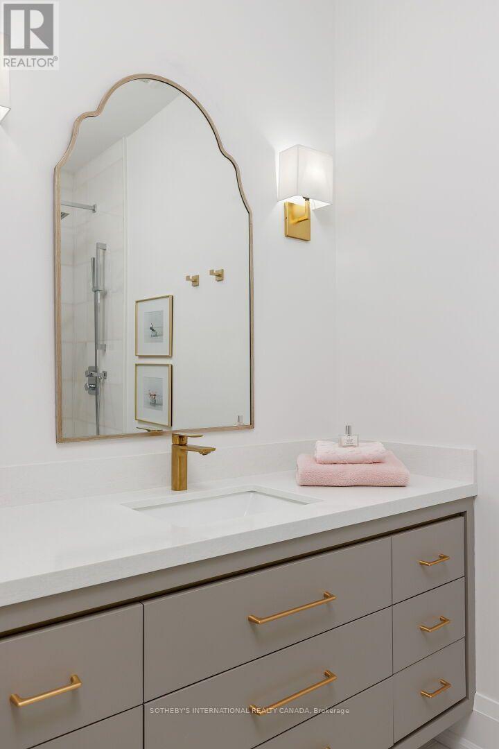 2b Fairway Road, Toronto, Ontario  M9A 5E9 - Photo 33 - W13665400