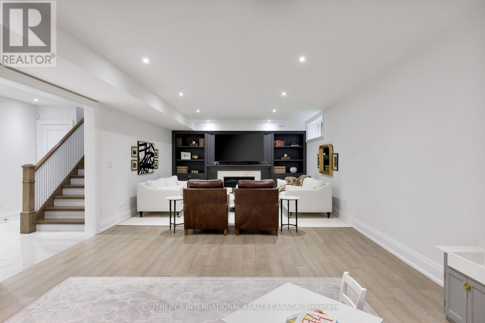 2b Fairway Road, Toronto, Ontario  M9A 5E9 - Photo 36 - W13665400