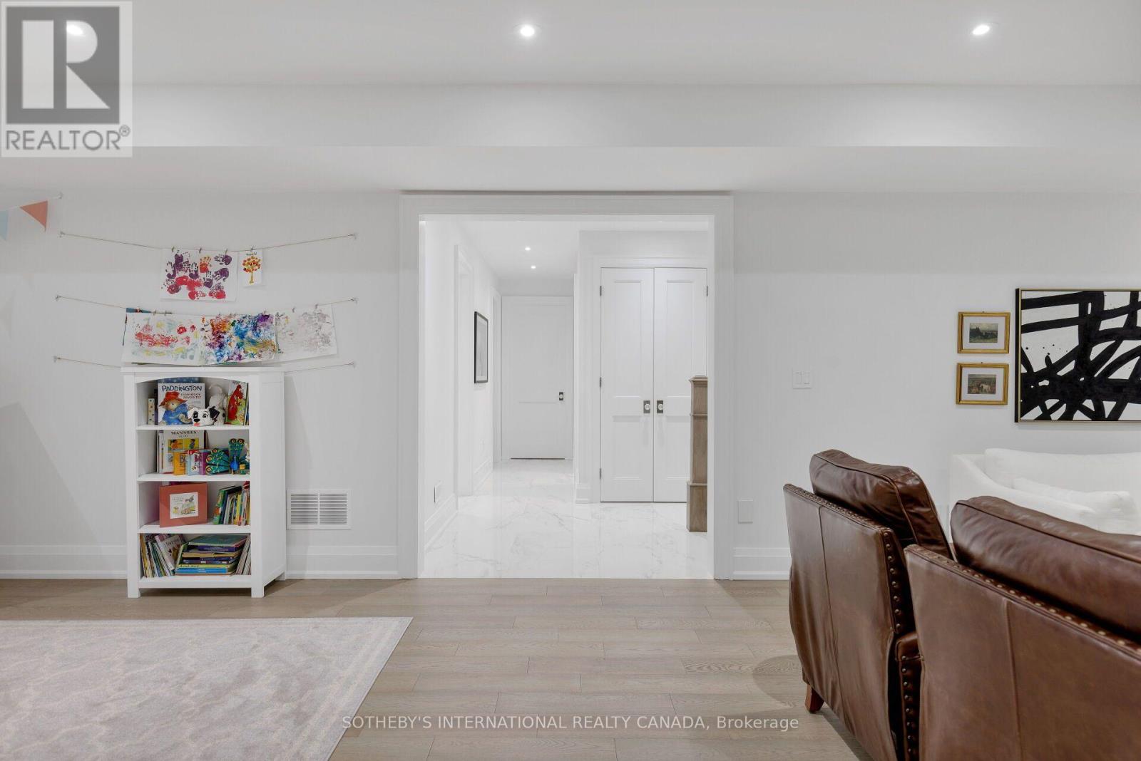 2b Fairway Road, Toronto, Ontario  M9A 5E9 - Photo 42 - W13665400
