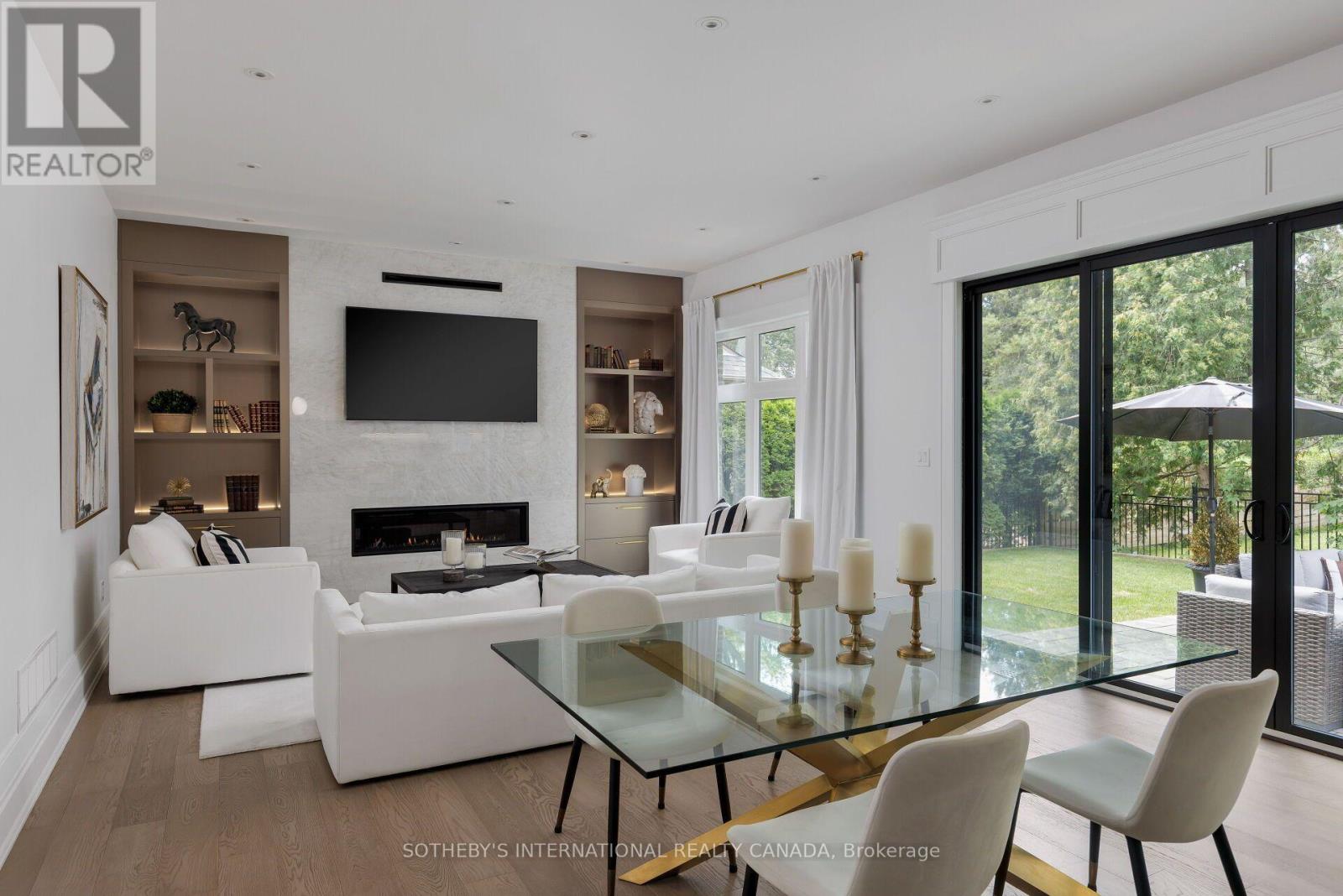 2b Fairway Road, Toronto, Ontario  M9A 5E9 - Photo 8 - W13665400