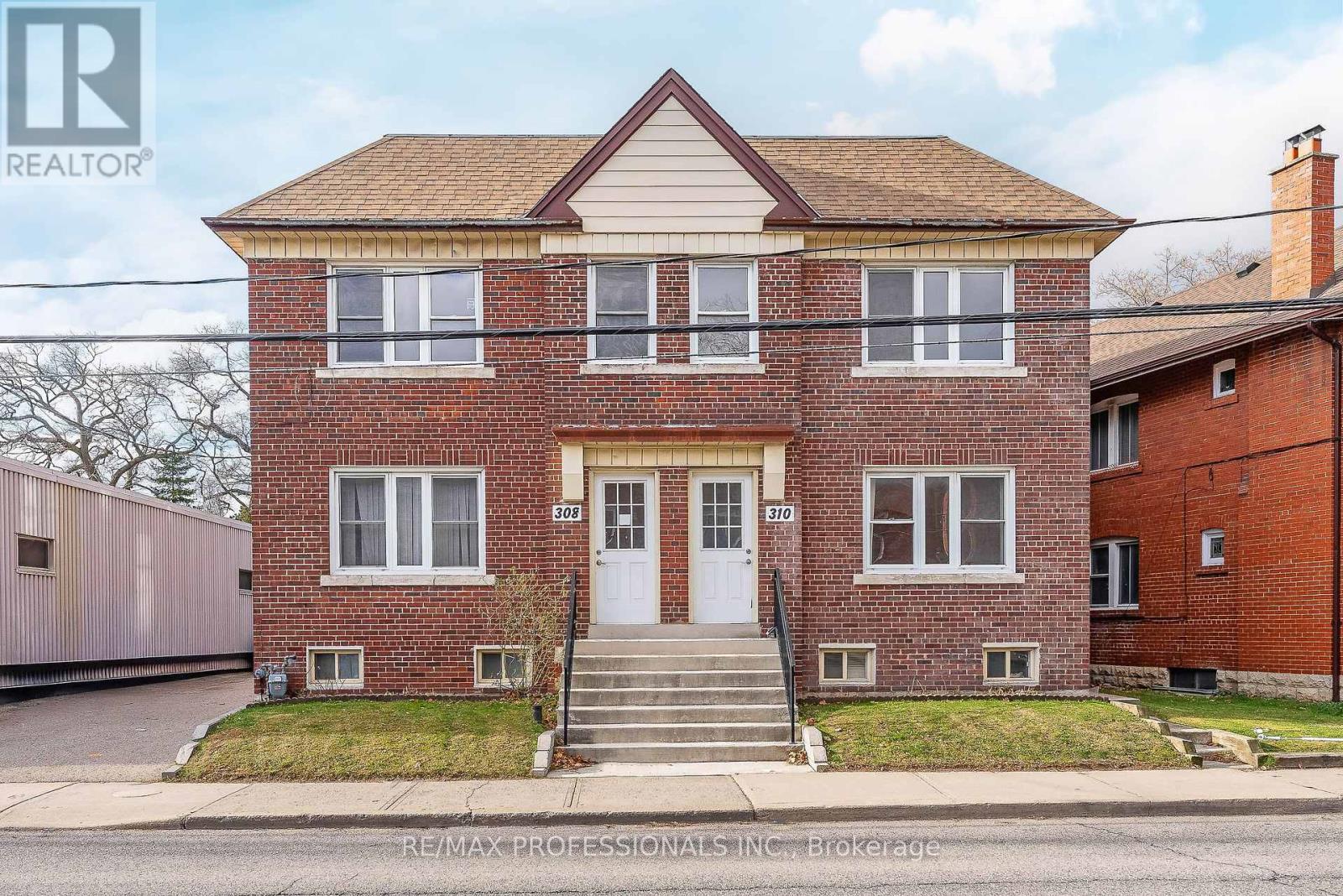 Upper - 308 Jane Street, Toronto, Ontario M6S 3Z4 - Photo 5 - W13665402